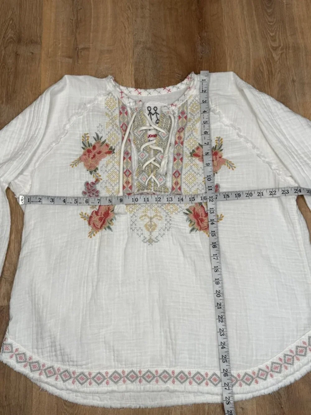 Johnny Was White Embroidered Gauze Blouse XL Boho Peasant Long Sleeve Cotton Top - Picture 6 of 10
